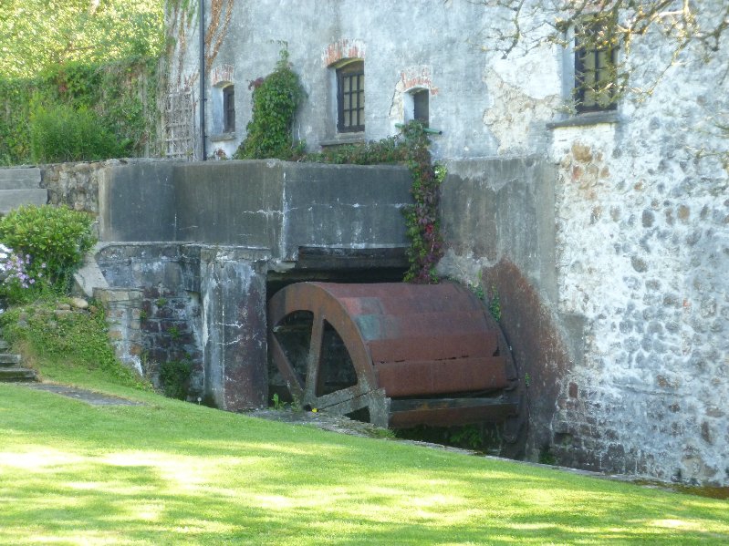 water wheel llanyrafon mill